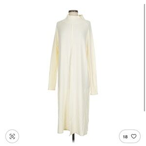 We The Free Ivory Long Sleeve Cardigan/ Sweater